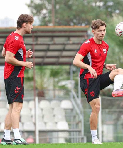 Samsunspor, Başakşehir FK maçına çift antrenmanla hazırlanıyor