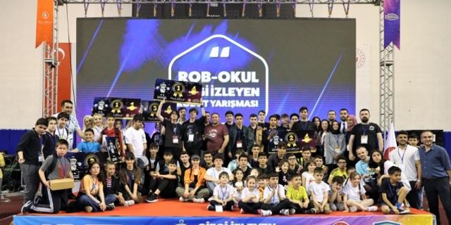 Keçiören’deki robot yarışmasında 100 bin TL’lik ödül sahiplerini buldu
