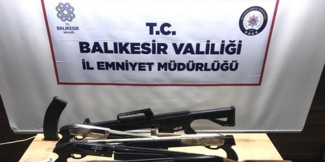 Balıkesir’de 45 aranan şahıstan, 24’ü tutuklandı