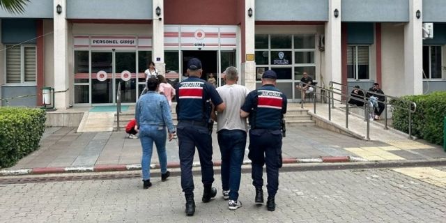 Göçmen kaçakçılığından aranıyordu, yakalandı