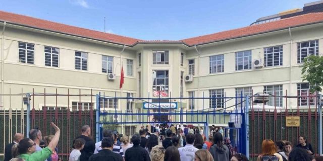 İzmir’de LGS heyecanı başladı