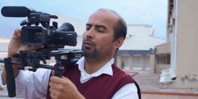 Öğretim Üyesi Akdağ, kendi hayatının filmini çekti