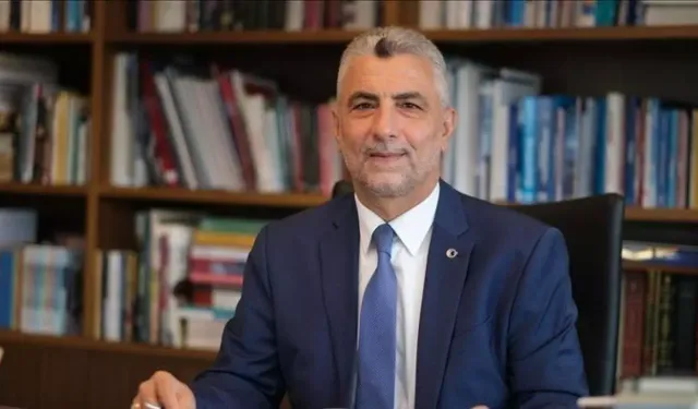 Bakan Bolat: "Amacımız, vatandaşlarımızı piyasaya güven duyan bilinçli tüketiciler haline getirmektir"