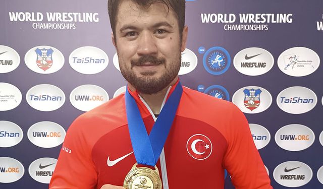 Ali Cengiz, dünya şampiyonu!