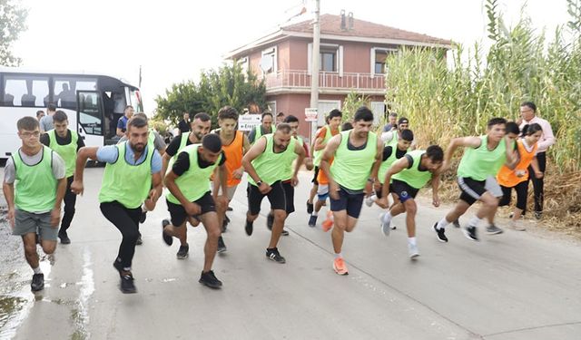 Alaşehir'de 5. Uluslararası Üzüm Festivali renkli görüntülere sahne oldu