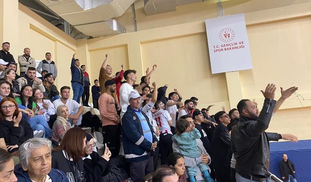 Taraftarlardan seyirci düzenine tepki
