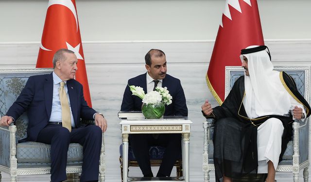 Cumhurbaşkanı Erdoğan, Katar Emiri Al Thani ile bir araya geldi