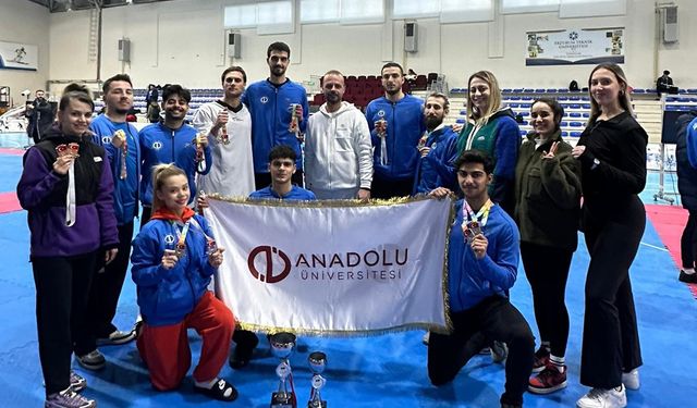 14 madalya ve 3 kupa ile şampiyon Anadolu Üniversitesi