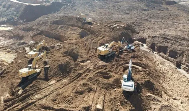 İliç'teki maden faciasında bir işçinin cansız bedenine ulaşıldı