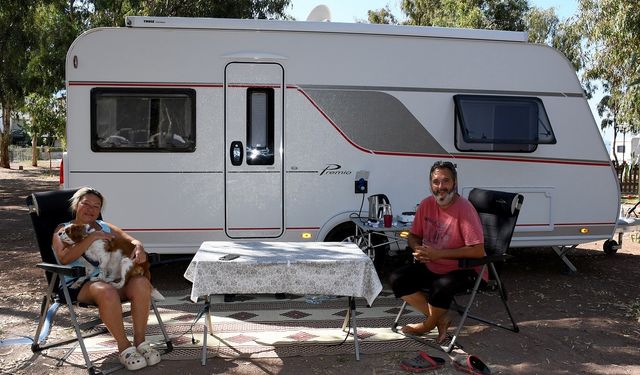 Kuşadası'nda bayram tatilinin gözdesi ‘Ada Camping' oldu