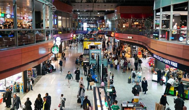 Sabiha Gökçen Havalimanı bayram yoğunluğuna hazır