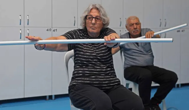 Parkinson hastaları sporla hayata bağlanıyor