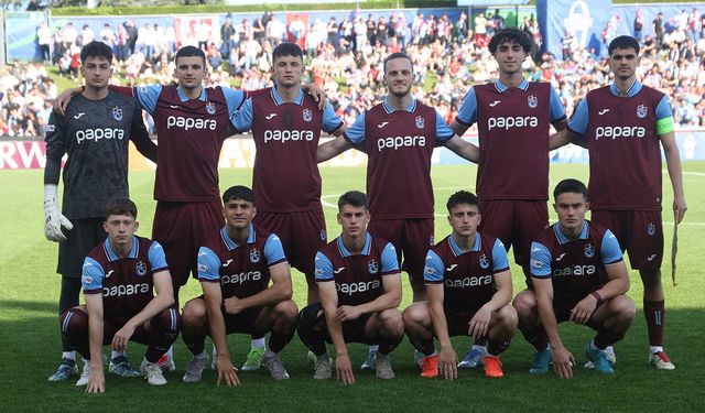 Trabzonspor U19, UEFA Gençlik Ligi Finalinde Barcelona'ya 4-1 Mağlup Oldu