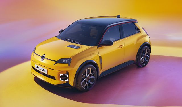 Renault 5 E-Tech Elektrikli: Şehrin Yeni Pop İkonu Türkiye’de!