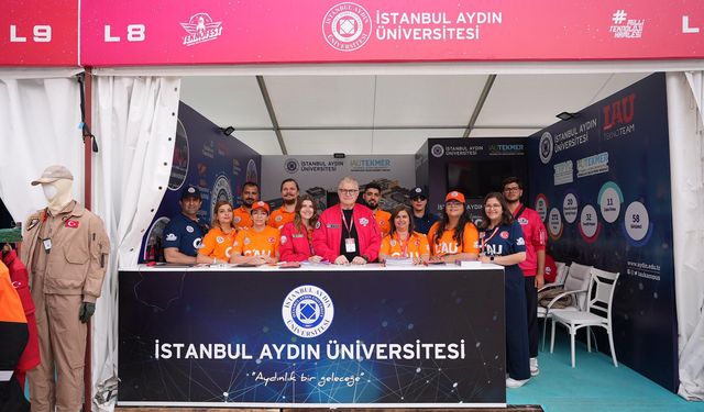Prof. Dr. Mustafa Aydın'dan TEKNOFEST 2025 KKTC'de Gençlere İlham Veren Destek