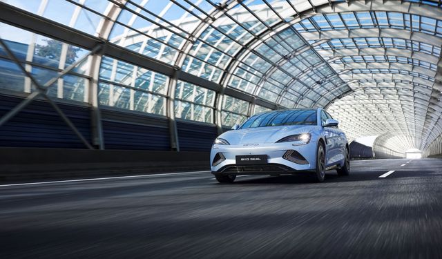 BYD’nin Elektrikli Sportif Sedanı SEAL,  Türkiye’ye Özel Üretilen 160 kW’lık Versiyonuyla Yollara Çıkıyor