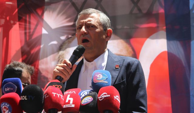 CHP Genel Başkanı Özel: "Kimseyi satmadım, Tunç Soyer'i de satmam"