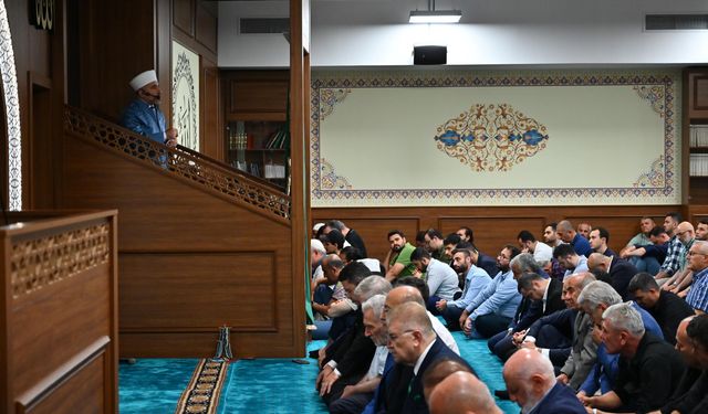 Prof. Dr. Mustafa Aydın’ın Annesi Merhume Hacı Sabire Aydın Vefatının 40. Gününde Mevlid-i Şerif ile Anıldı