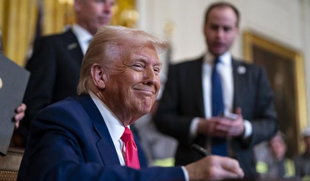 Trump: "Güney Kore ve Japonya’ya yüzde 25 gümrük vergisi uygulanacaktır"