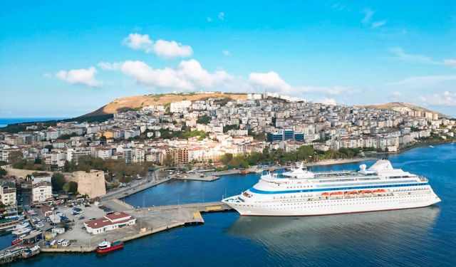 Karadeniz'in ilk yat limanı Sinop'a inşa edilecek