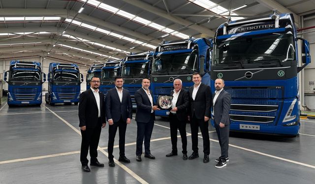 Özmer Lojistik,  Kuruluşunun 20. Yılında Filosuna  30 Adet Volvo Trucks Ekledi!