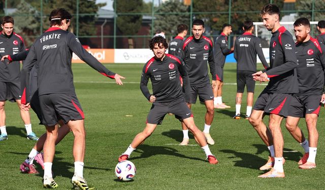 A Milli Futbol Takımı, İspanya Maçı Hazırlıklarını Tamamladı