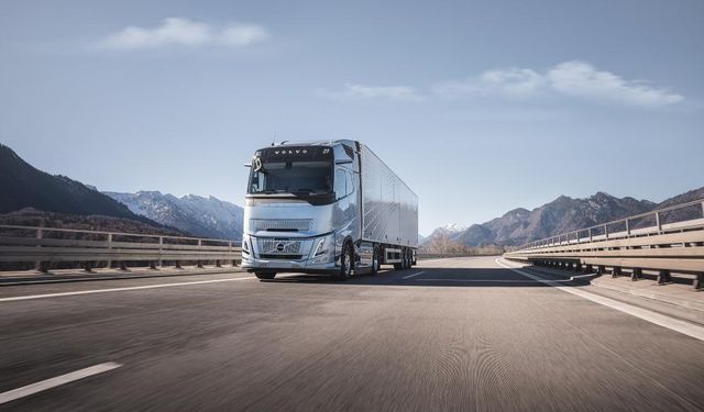 Volvo Trucks, Göz Takip Teknolojisiyle Sürücü Güvenliğini Yeni Bir Seviyeye Taşıyor!