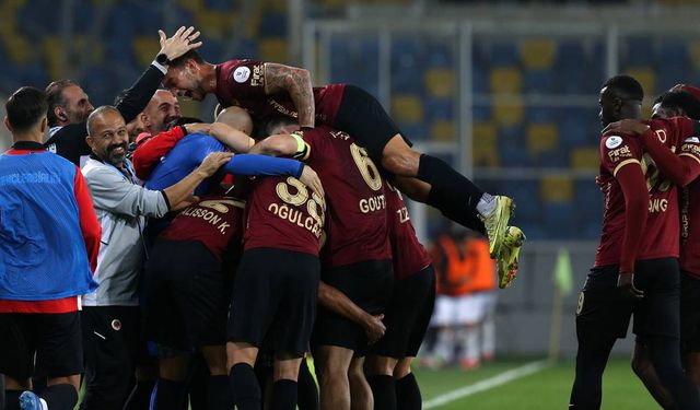 Gençlerbirliği evinde Başakşehir’i devirdi