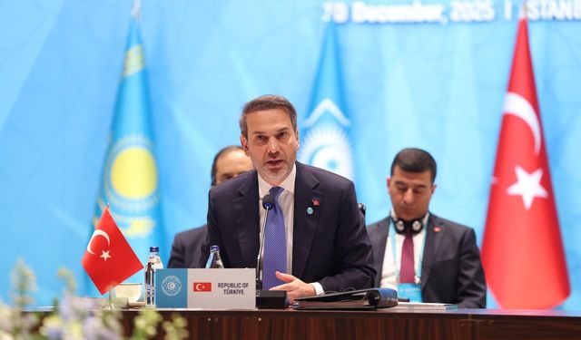 Bakan Bayraktar’dan Türk Dünyası'na ‘Hazar’ teklifi