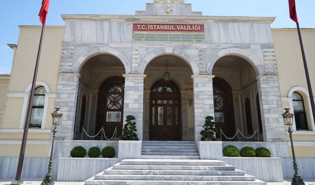 İstanbul Valiliği’nden ‘Düzensiz Göçmen Yoğunluğu’ İddialarına Yalanlama