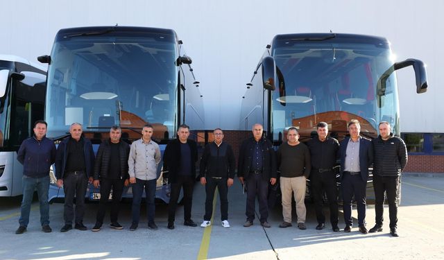 Mercedes-Benz Türk, Eğitmen Kaptanlarla Bir Araya Geldi