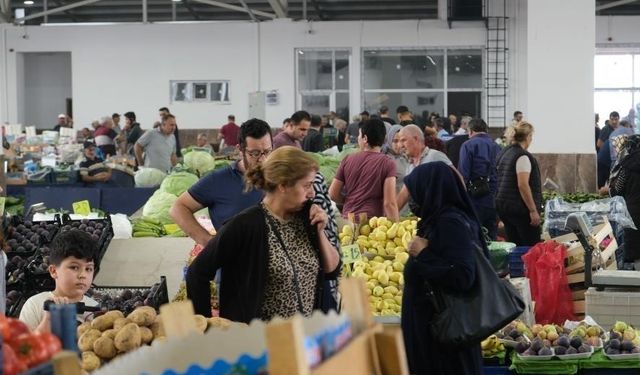 Ekonomik güven endeksi 99,4 değerinde aynı kaldı