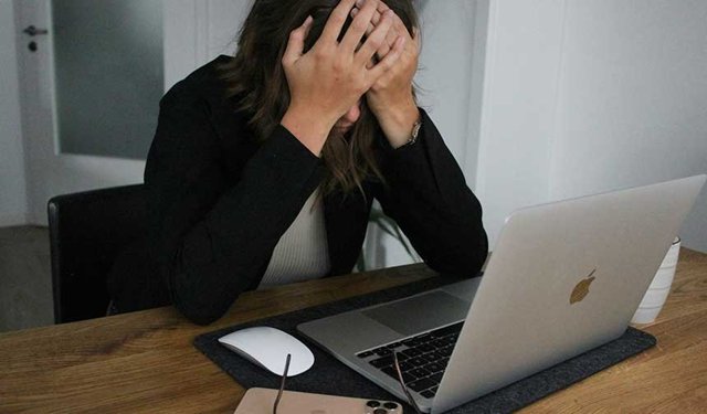 “Haklı mıyım?” Diye ChatGPT’ye Soruyorsanız İlişkiniz Alarm Veriyor!