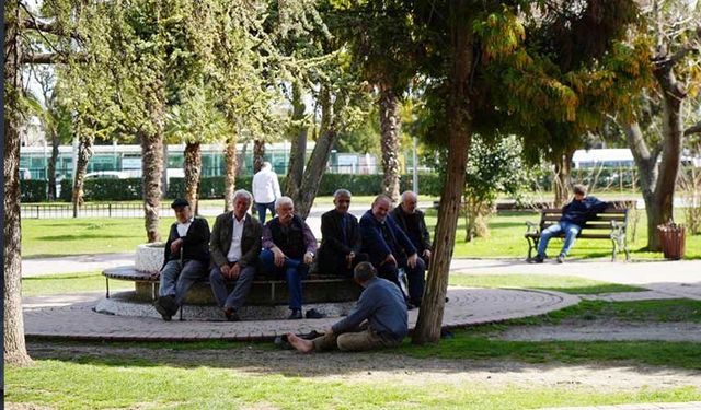 Sinop’ta her 100 çalışana 117 emekli düşüyor!