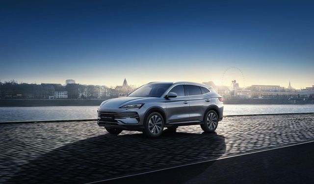 BYD, Küresel Yeni Enerjili ve Elektrikli Araç Pazarının Zirvesine Yerleşti