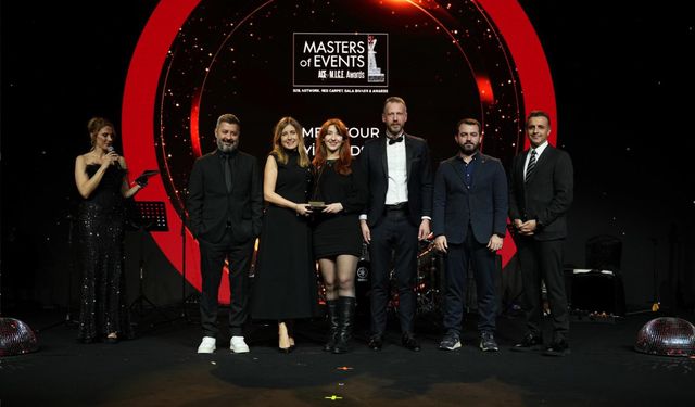 Mercedes-Benz Türk’ün Sağlık Bakım Tırı Projesine “En İyi Roadshow” Ödülü