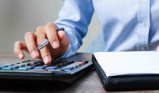 Dolar/TL 43,4’ün Üzerinde: Gözler Veri Gündemi ve Jeopolitik Gelişmelerde