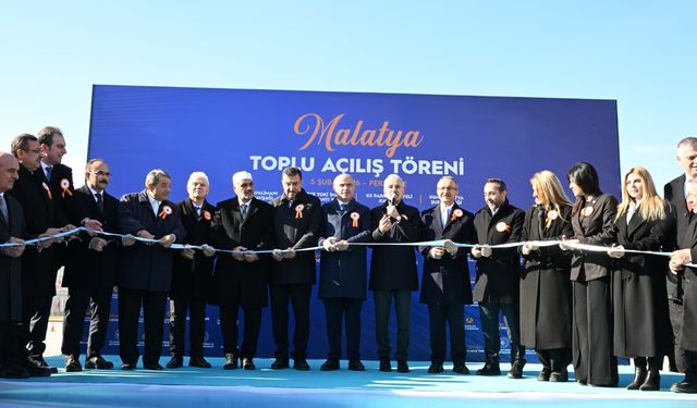 Bakan Uraloğlu: Deprem bölgesine 79,4 milyar liralık ulaşım yatırımı yapıldı