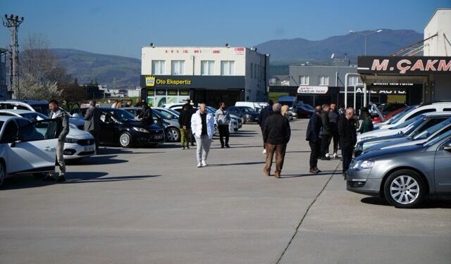 İkinci El Otomobil Piyasasında Durgunluk Sürüyor