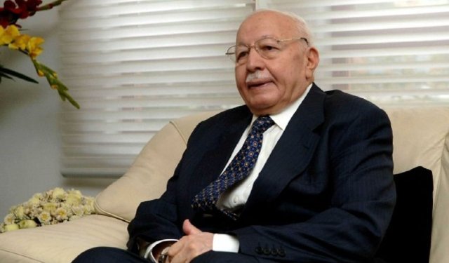 Necmettin Erbakan mezarı başında anıldı
