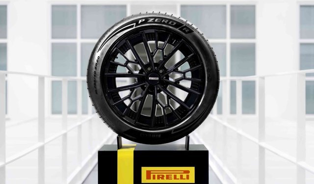 Pirelli P Zero R ve Trofeo RS: Pist Performansı Yollarda