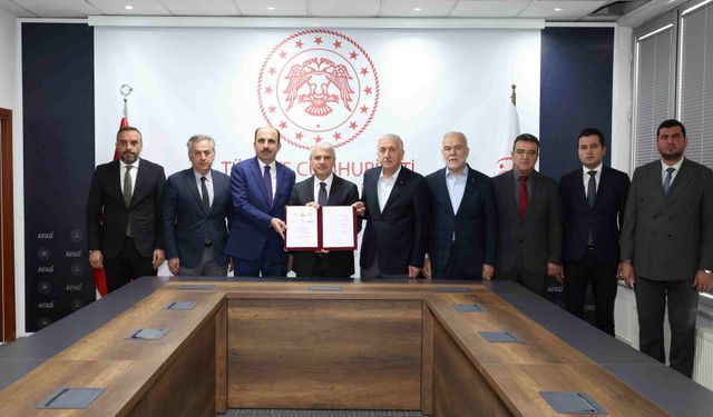 3. Konya Mesleki Eğitim İstihdam Fuarı’nın imzaları atıldı