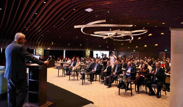 Adana’da Sürdürülebilirlik Konferansı Yoğun İlgi Gördü