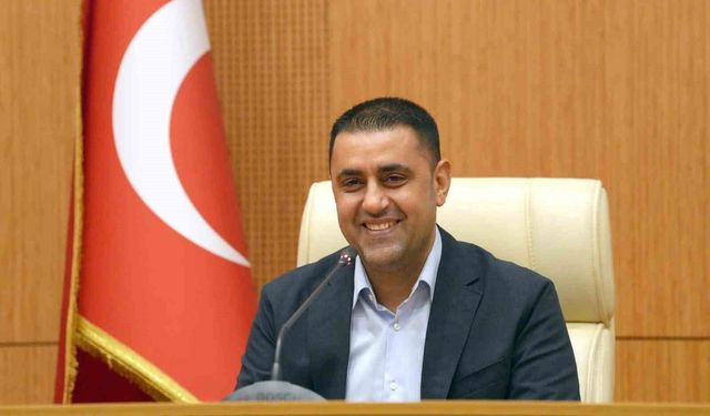 Çukurova Belediyesinden işçilerine 75 bin TL'lik ödeme