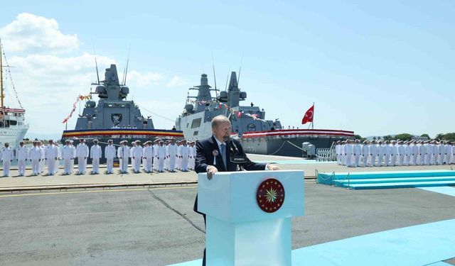 Cumhurbaşkanı Erdoğan: 'Askeri gemi inşa sanayimiz, 103 yıllık cumhuriyet tarihimizin en yoğun ve en verimli günlerini yaşıyor'