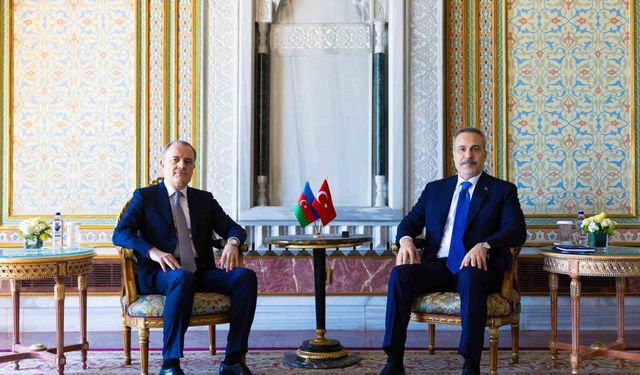 Dışişleri Bakanı Fidan, Azerbaycanlı mevkidaşıyla görüştü