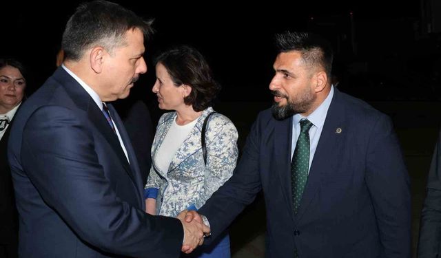 İçişleri Bakanı Çiftçi KKTC'de