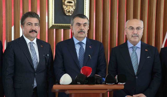 Milli Eğitim Bakanı Tekin: 'YKS'ye giren bütün gençlerimize başarılar diliyorum'
