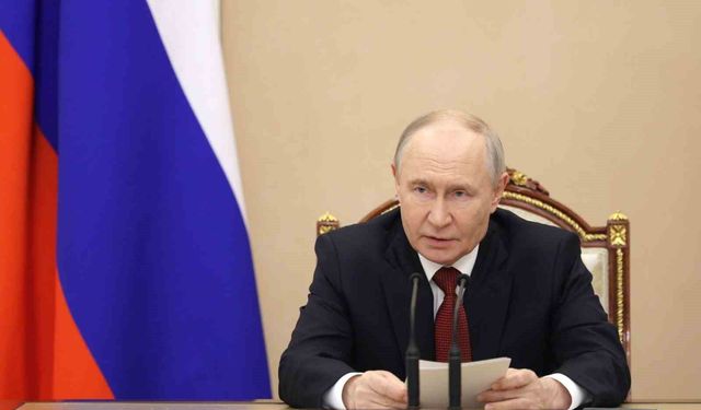 Putin: 'Dizel ihracatını tamamen yasaklamayı değerlendiriyoruz'