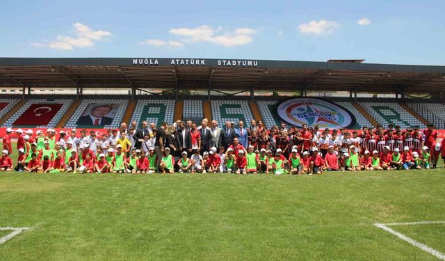 Bakan Bak'tan Muğla'da yatırım müjdeleri